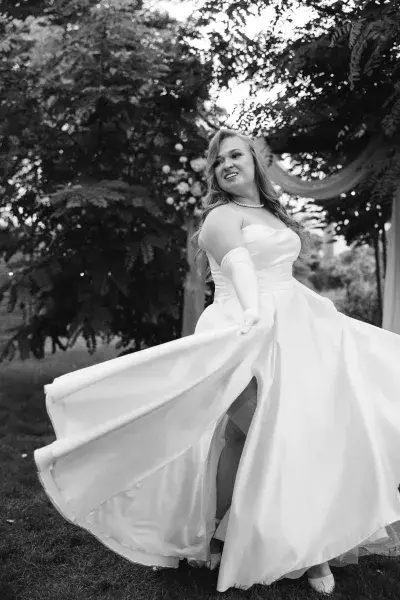 business-suitecreation685679930794399